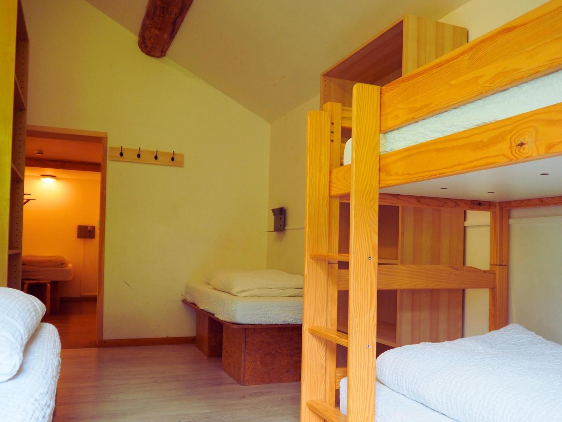 Auberge De Jeunesse Hi La Clusaz Habitación foto